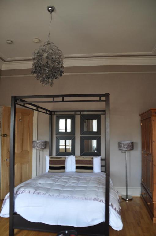 The Bank Guest House Hawick Habitación foto